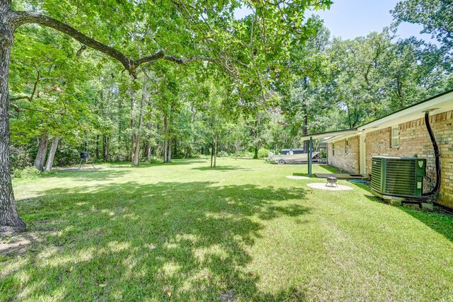 140 County Road 2005, Liberty, TX 77575