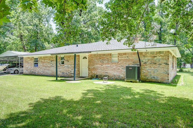 140 County Road 2005, Liberty, TX 77575