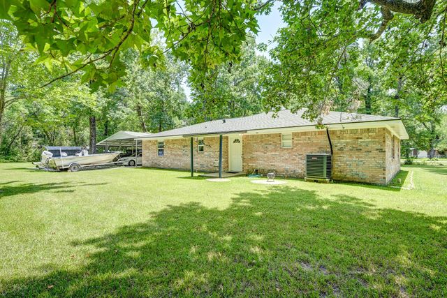 140 County Road 2005, Liberty, TX 77575