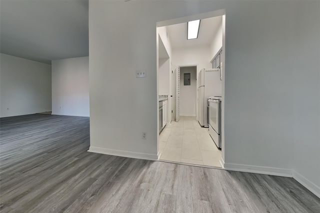 6500 Harbor Town Drive 3208, Houston, TX 77036