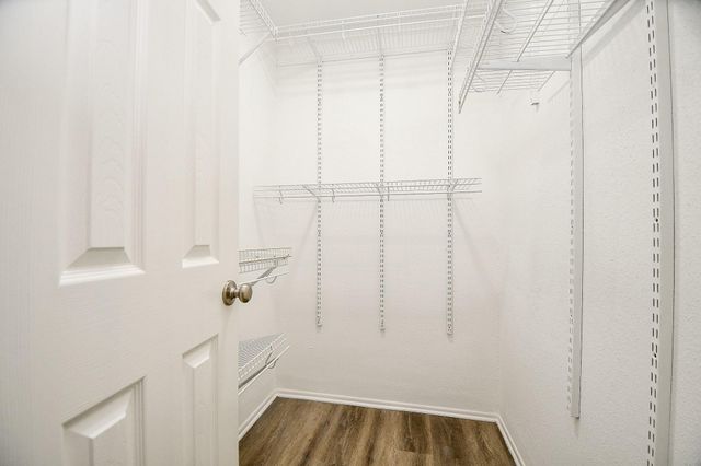 10519 Norton Drive, Houston, TX 77043