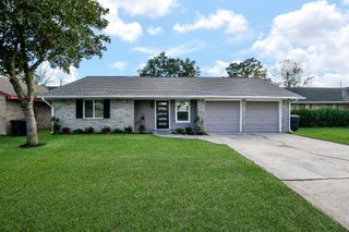 10519 Norton Drive, Houston, TX 77043