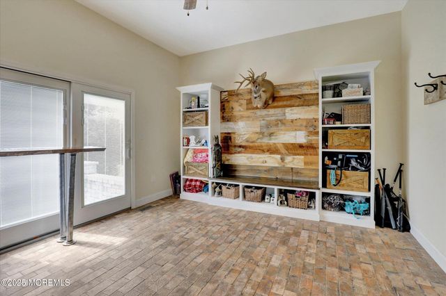 4 Gaitway Drive, Colts Neck, NJ 07722