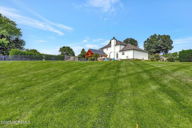 4 Gaitway Drive, Colts Neck, NJ 07722