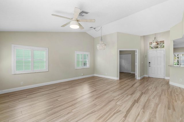 1215 E LANCEWOOD Place, Delray Beach, FL 33445
