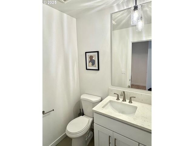 6 Ne 74TH Ave unit B, Portland, OR 97213