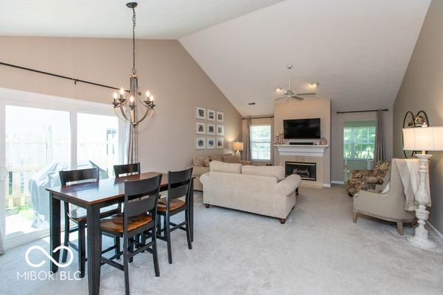 2898 Brooks Bend Drive, Carmel, IN 46032