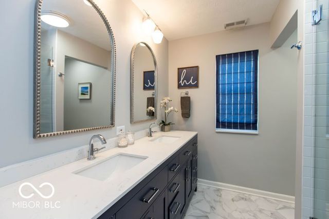 2898 Brooks Bend Drive, Carmel, IN 46032