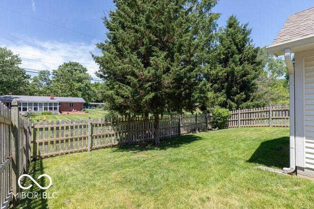 2898 Brooks Bend Drive, Carmel, IN 46032