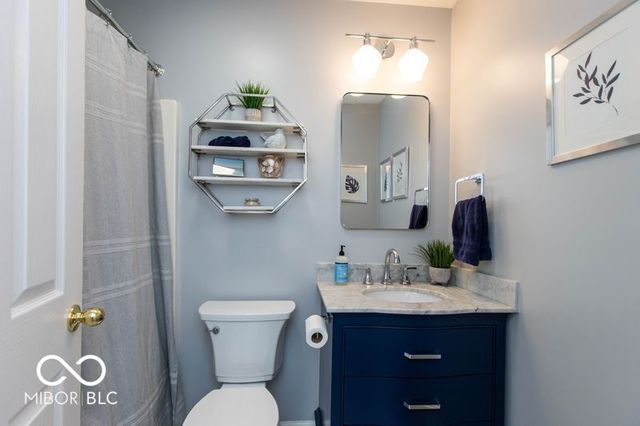 2898 Brooks Bend Drive, Carmel, IN 46032