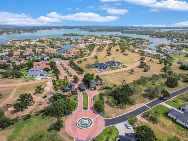 109 Island CT, Horseshoe Bay, TX 78657