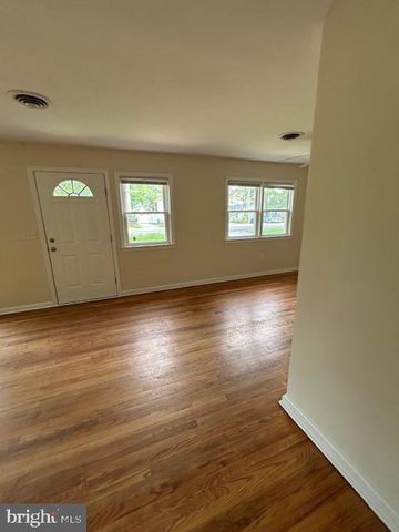 104 SOUTHERN BLVD, Wyoming, DE 19934