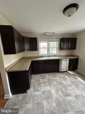 104 SOUTHERN BLVD, Wyoming, DE 19934