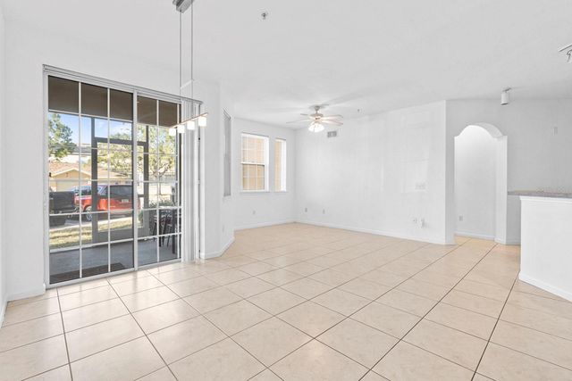 707 TERRACE RIDGE CIRCLE 707, Davenport, FL 33896