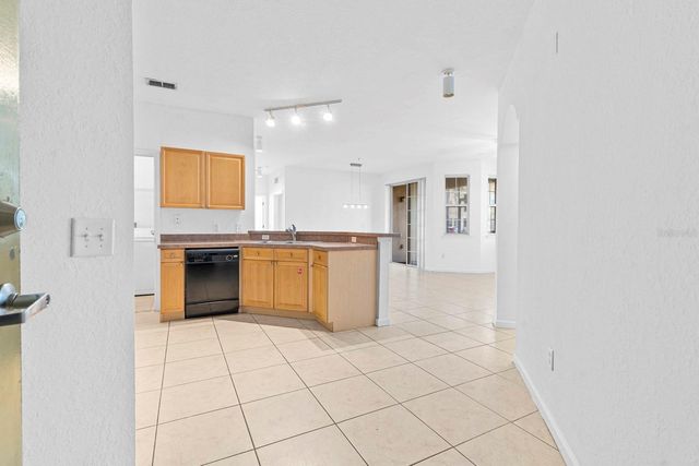 707 TERRACE RIDGE CIRCLE 707, Davenport, FL 33896