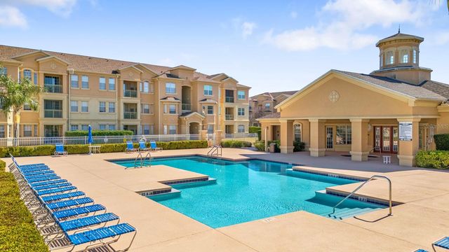 707 TERRACE RIDGE CIRCLE 707, Davenport, FL 33896