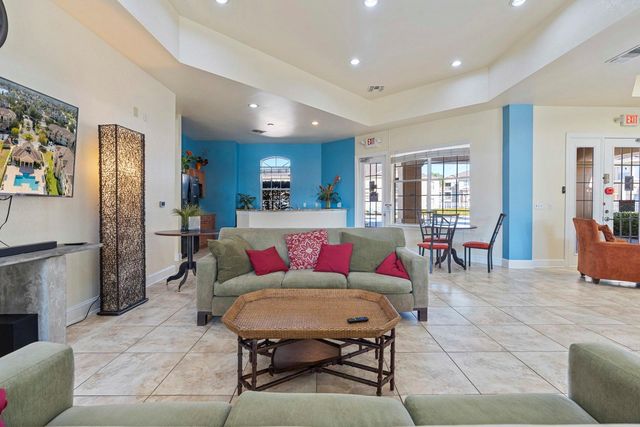 707 TERRACE RIDGE CIRCLE 707, Davenport, FL 33896