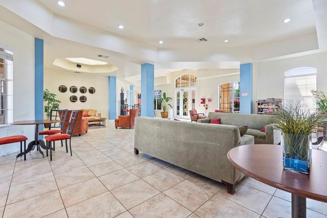 707 TERRACE RIDGE CIRCLE 707, Davenport, FL 33896