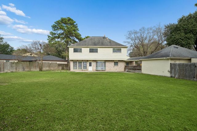 10419 Autumn Harvest Drive, Houston, TX 77064