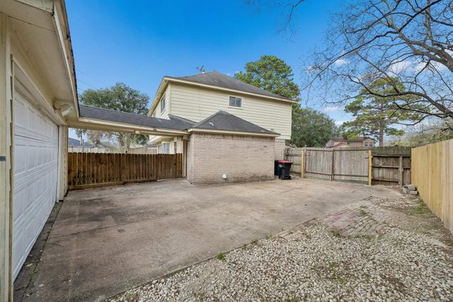 10419 Autumn Harvest Drive, Houston, TX 77064