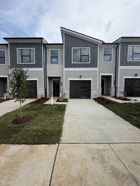 948 Tellico Street, Gallatin, TN 37066