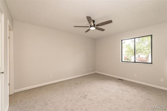 12911 Autumn View Drive, St Louis, MO 63146