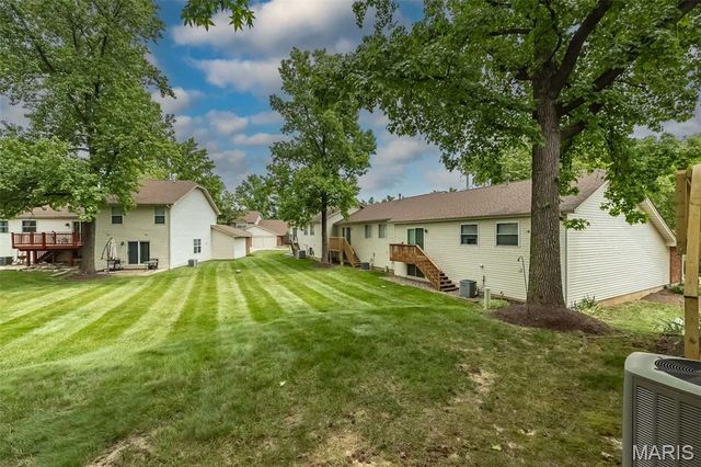 12911 Autumn View Drive, St Louis, MO 63146