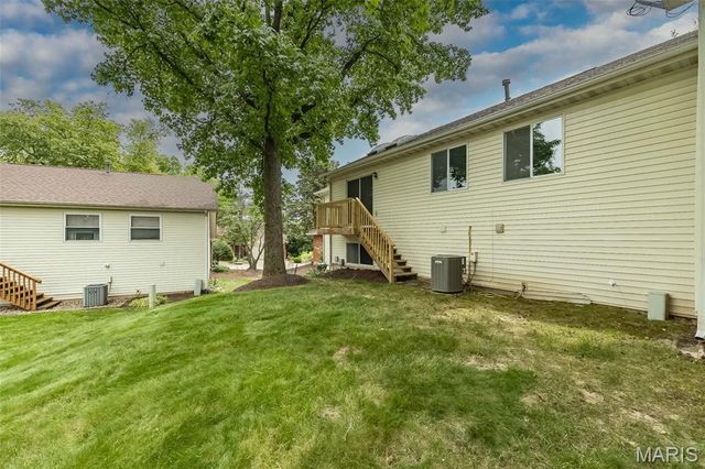 12911 Autumn View Drive, St Louis, MO 63146