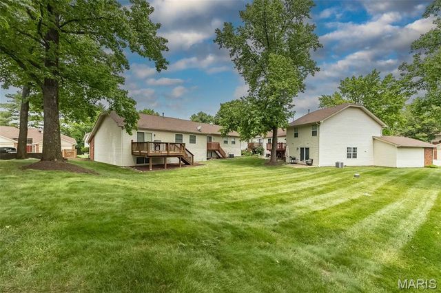 12911 Autumn View Drive, St Louis, MO 63146