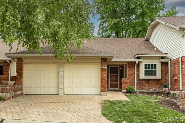 12911 Autumn View Drive, St Louis, MO 63146
