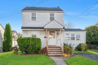 212 Paterson Ave, Lodi Boro, NJ 07644