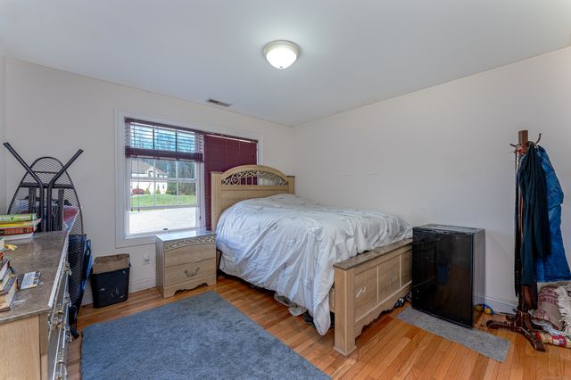 16 Founders Way, Orange, CT 06477