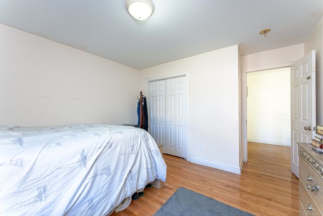 16 Founders Way, Orange, CT 06477