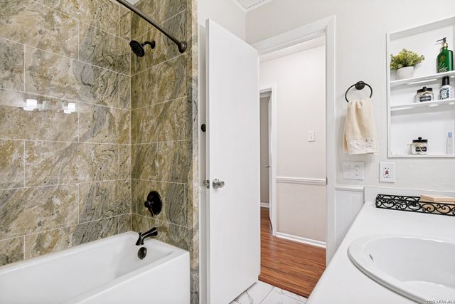 5927 Forest RDG, San Antonio, TX 78240