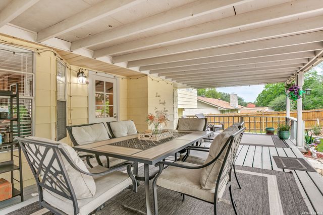 5927 Forest RDG, San Antonio, TX 78240