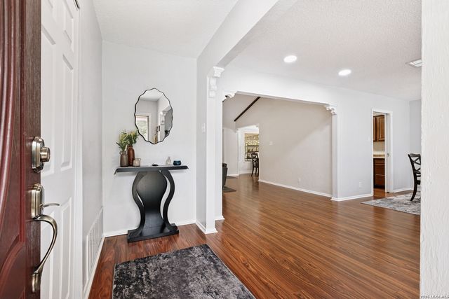 5927 Forest RDG, San Antonio, TX 78240