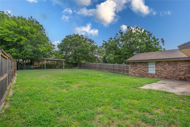 1311 Glenhaven Drive, Cleburne, TX 76033