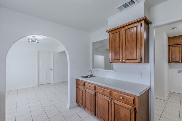 1311 Glenhaven Drive, Cleburne, TX 76033