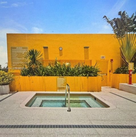 90 NE 32 302, Miami, FL 33137