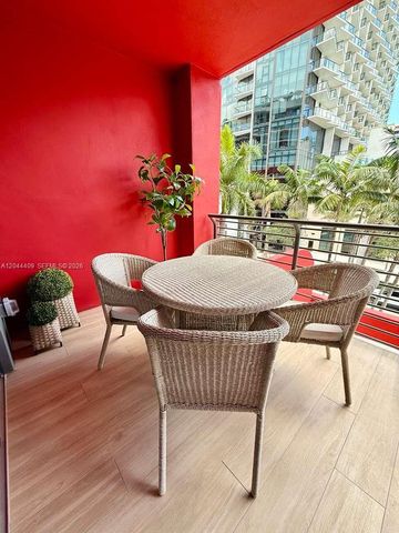 90 NE 32 302, Miami, FL 33137