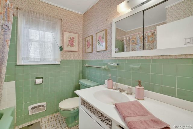 2954 Meadowcrest Drive, Yorktown Heights, NY 10598