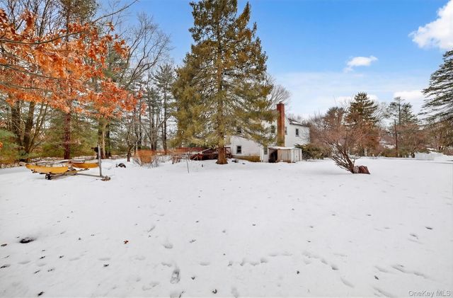 2954 Meadowcrest Drive, Yorktown Heights, NY 10598