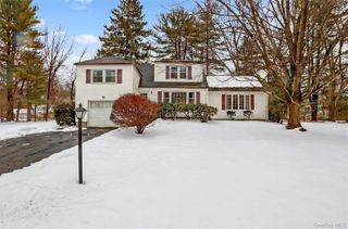 2954 Meadowcrest Drive, Yorktown Heights, NY 10598