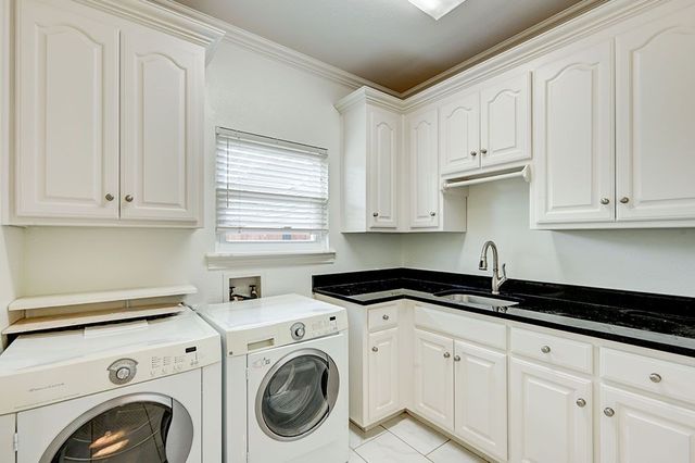 2804 Vermont Court, Arlington, TX 76001