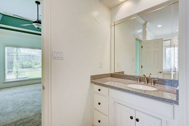 2804 Vermont Court, Arlington, TX 76001