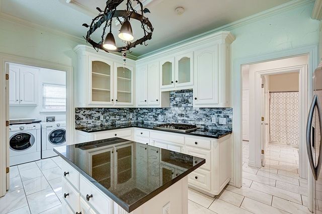 2804 Vermont Court, Arlington, TX 76001