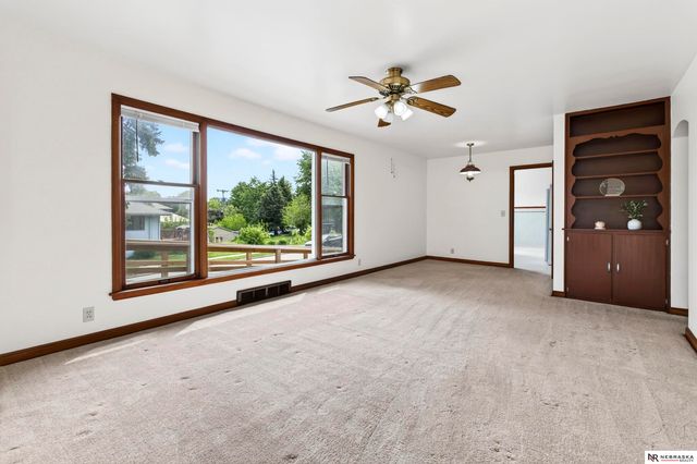 3701 X Street, Omaha, NE 68107