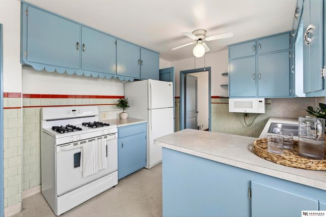 3701 X Street, Omaha, NE 68107