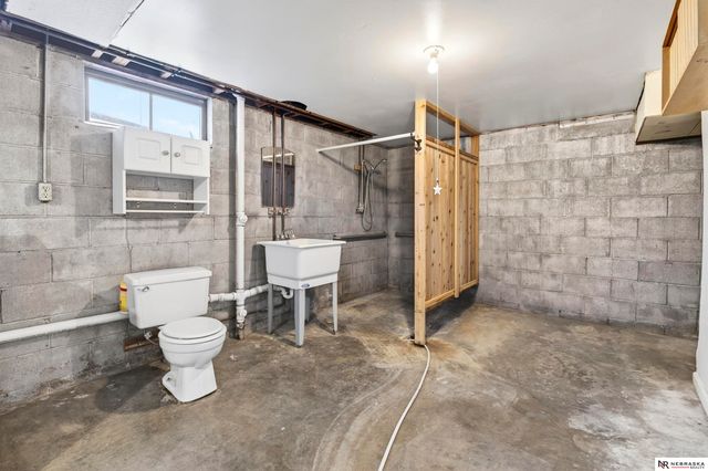 3701 X Street, Omaha, NE 68107