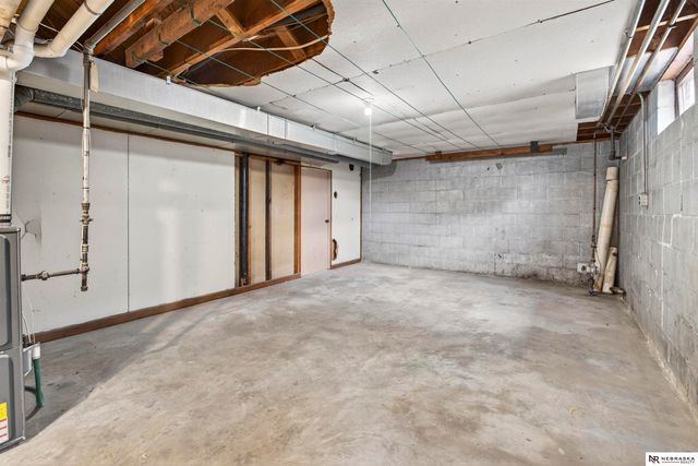 3701 X Street, Omaha, NE 68107